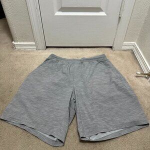 Lululemon Pace Breaker Linerless 9" | Men's Medium | Heathered Grey